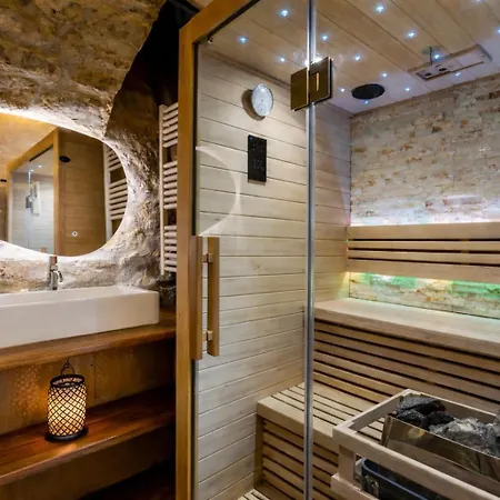 N Sublime Avec Sauna Dans Le 17e Appartamento